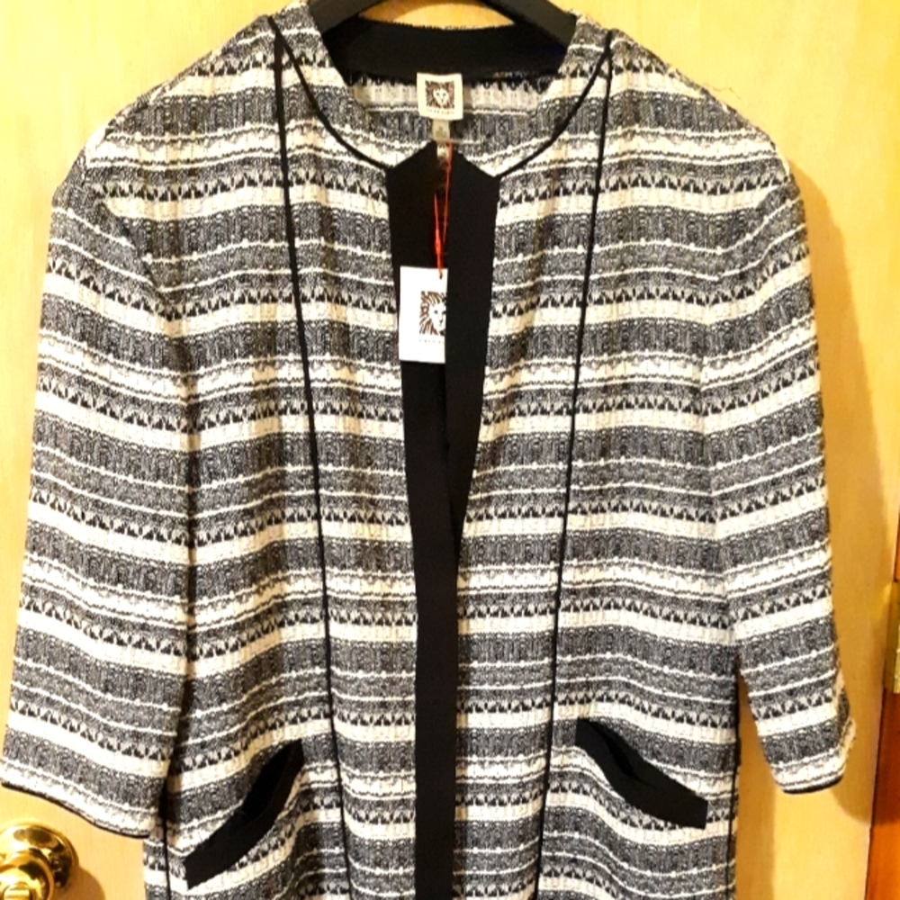 Anne Klein 3/4 length black/white jacket (Medium)